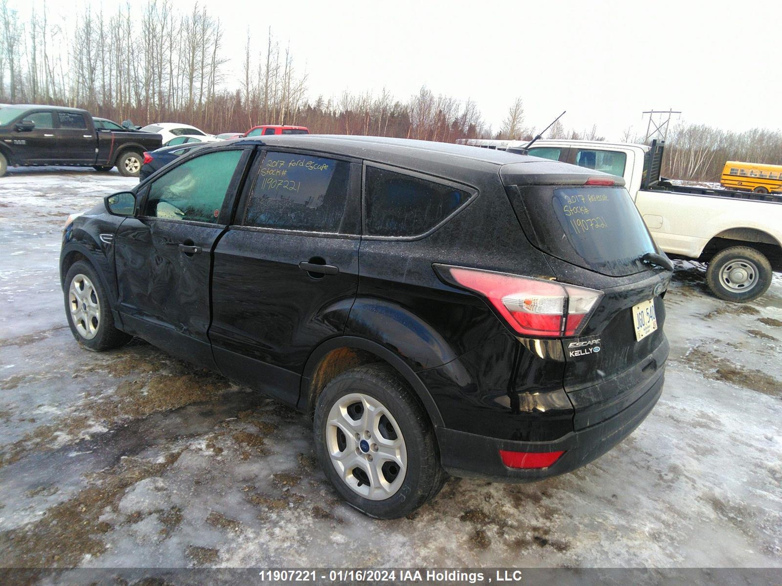 Photo 2 VIN: 1FMCU0F73HUA34410 - FORD ESCAPE 