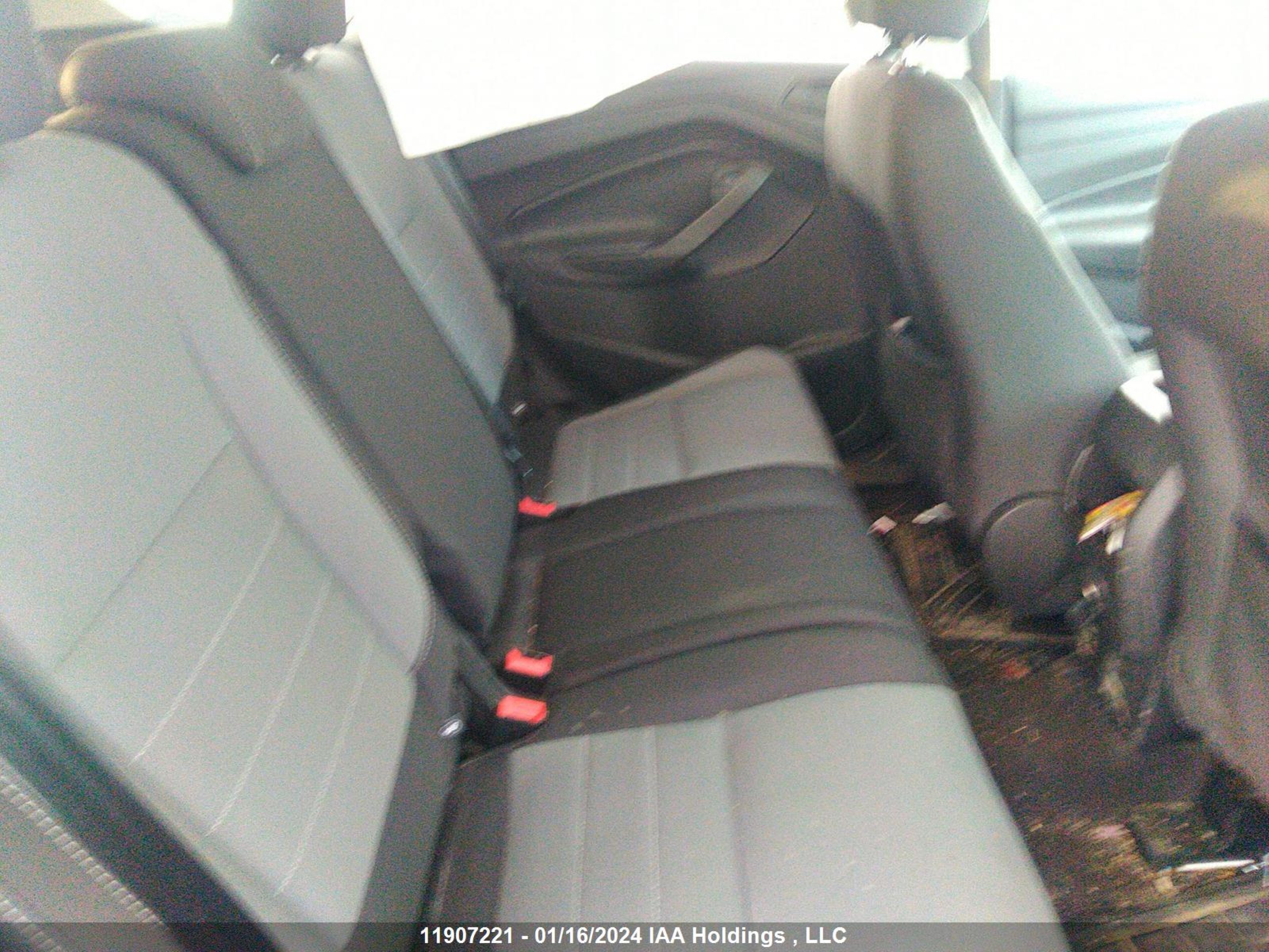 Photo 7 VIN: 1FMCU0F73HUA34410 - FORD ESCAPE 