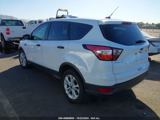 Photo 2 VIN: 1FMCU0F73HUC67428 - FORD ESCAPE 