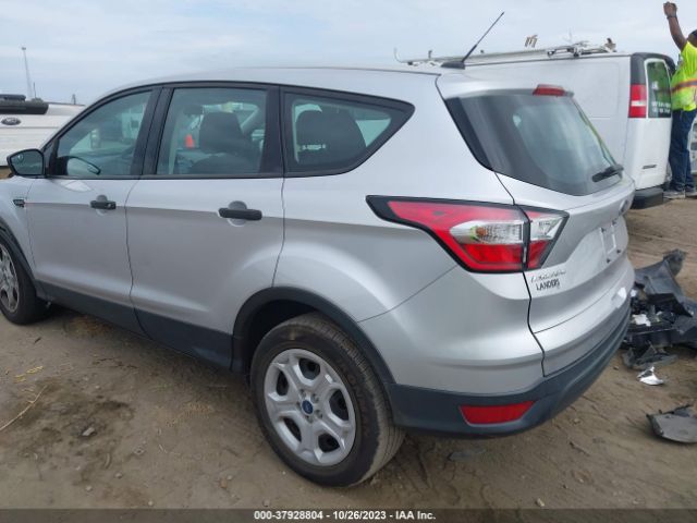 Photo 2 VIN: 1FMCU0F73HUE20860 - FORD ESCAPE 