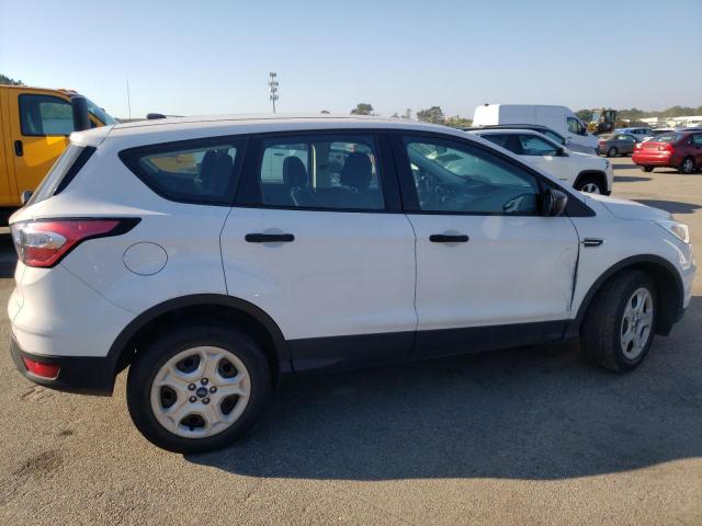 Photo 2 VIN: 1FMCU0F73HUE61618 - FORD ESCAPE 