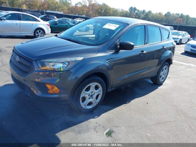 Photo 1 VIN: 1FMCU0F73JUA16589 - FORD ESCAPE 