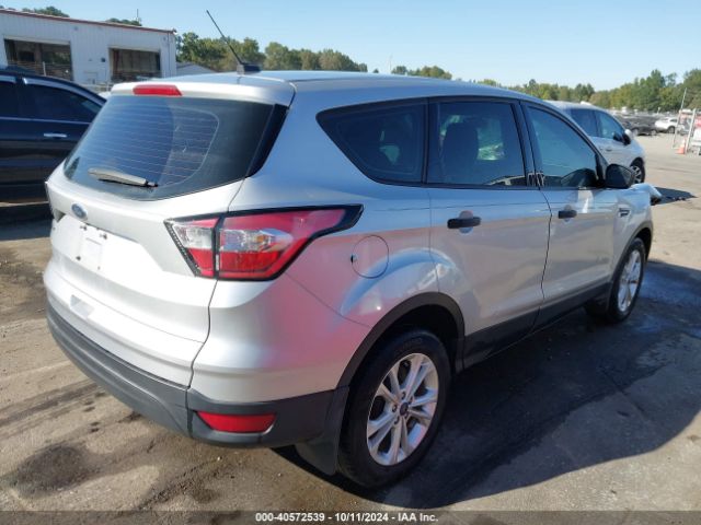 Photo 3 VIN: 1FMCU0F73JUB53483 - FORD ESCAPE 