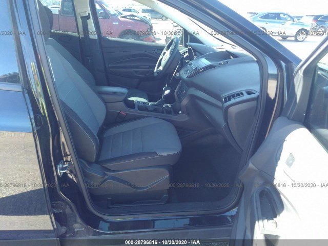 Photo 4 VIN: 1FMCU0F73KUB25930 - FORD ESCAPE 