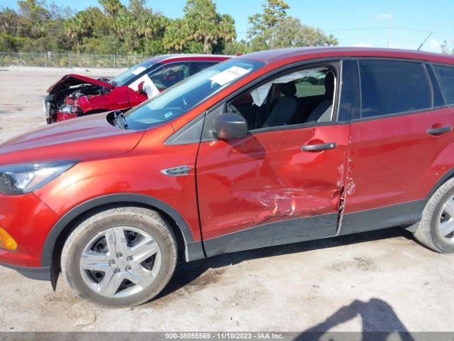 Photo 5 VIN: 1FMCU0F73KUB47720 - FORD ESCAPE 