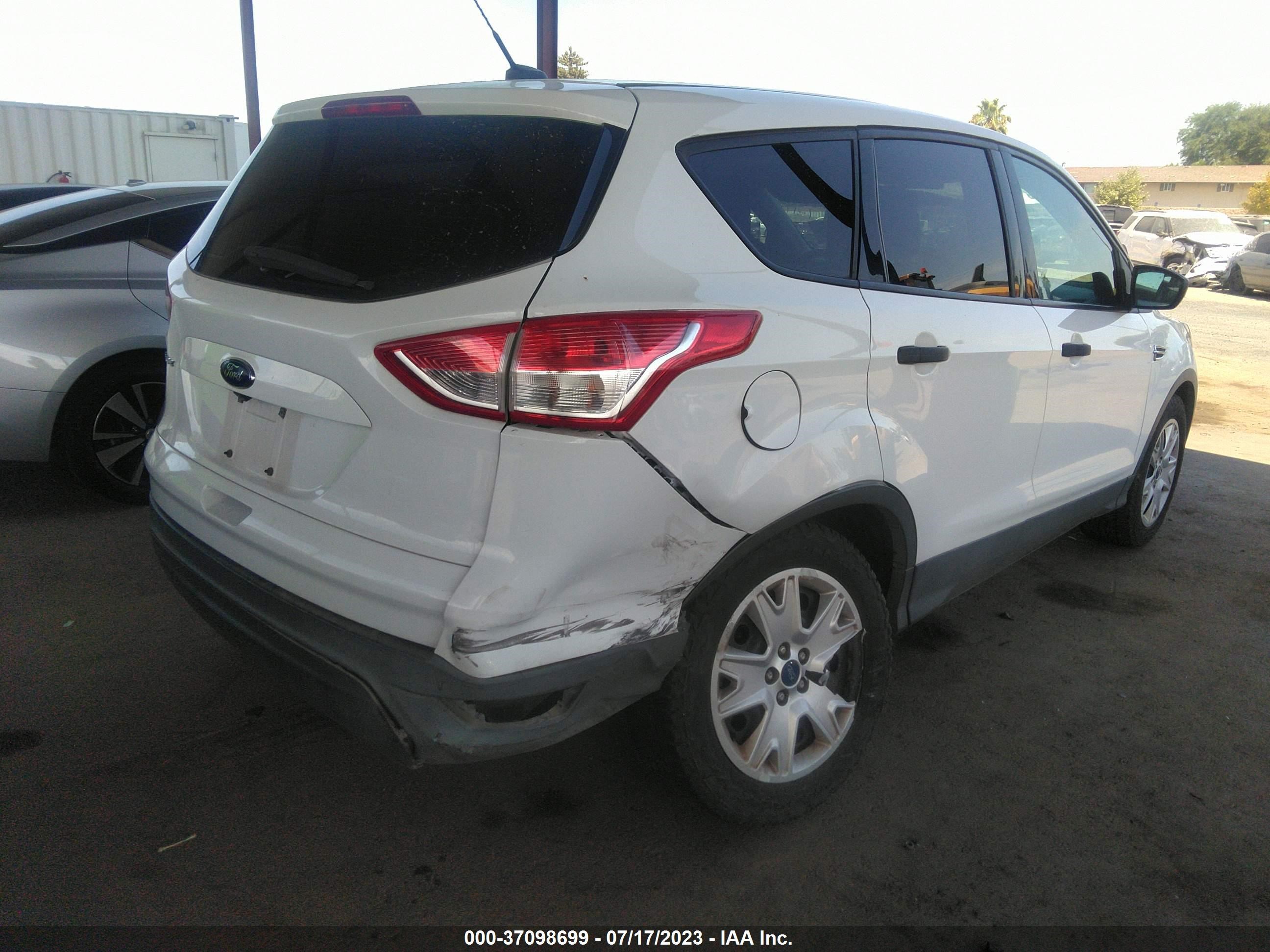 Photo 5 VIN: 1FMCU0F74GUC13442 - FORD ESCAPE 