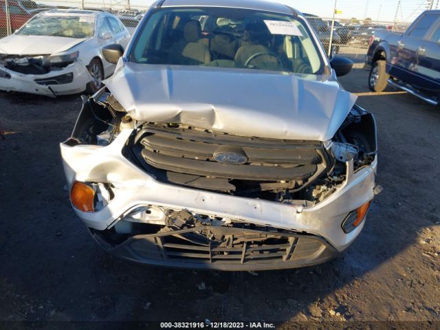 Photo 5 VIN: 1FMCU0F74JUA27939 - FORD ESCAPE 