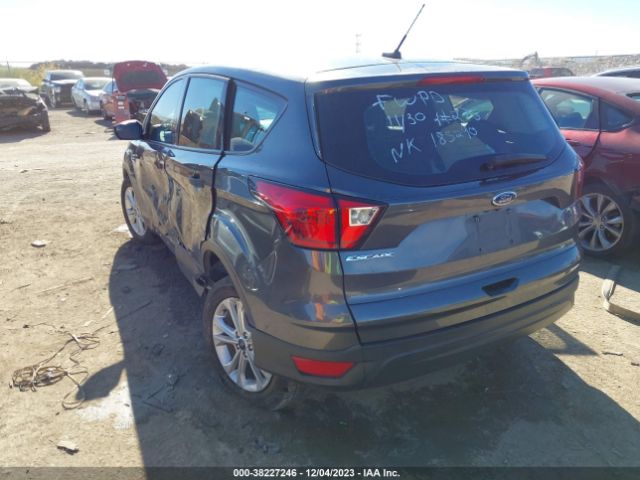 Photo 2 VIN: 1FMCU0F74KUB94982 - FORD ESCAPE 