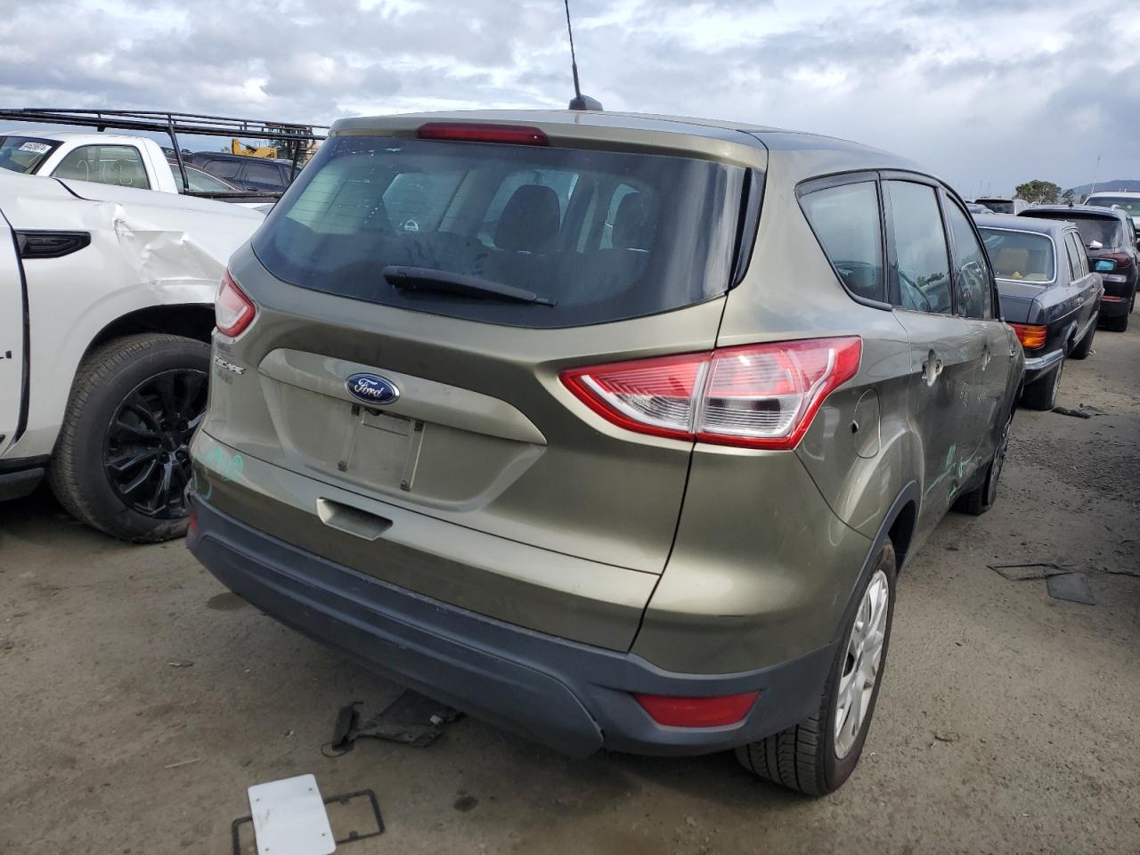 Photo 2 VIN: 1FMCU0F75EUA73365 - FORD ESCAPE 