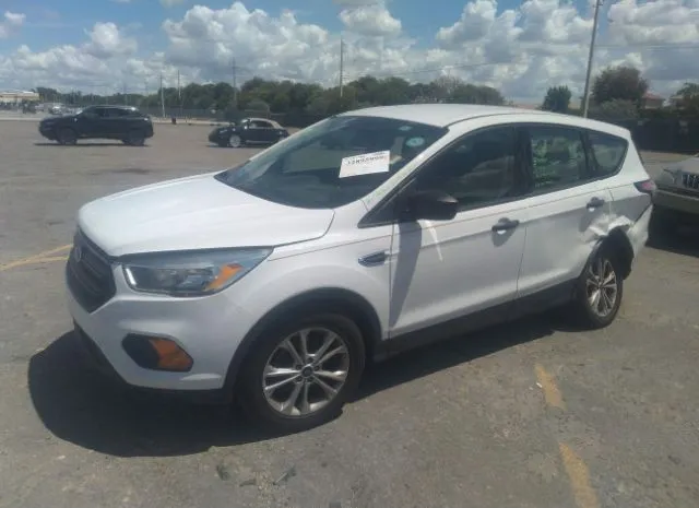 Photo 1 VIN: 1FMCU0F75HUC92931 - FORD ESCAPE 