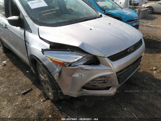 Photo 5 VIN: 1FMCU0F76FUA38917 - FORD ESCAPE 