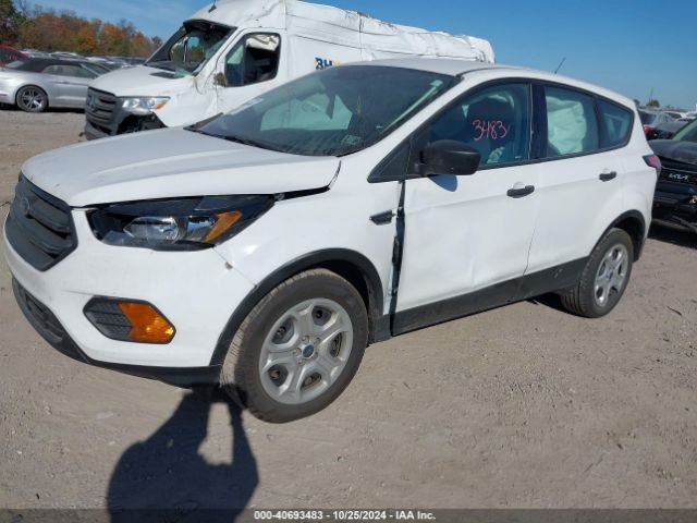 Photo 1 VIN: 1FMCU0F76JUC73097 - FORD ESCAPE 