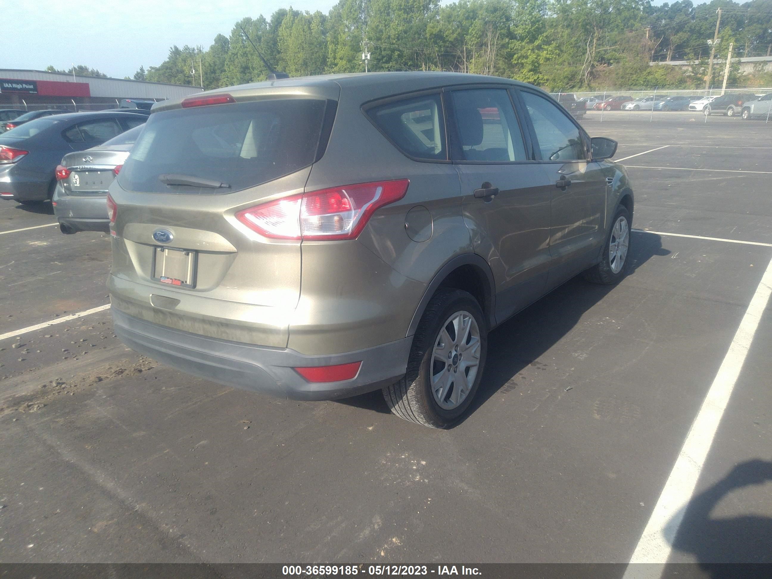 Photo 3 VIN: 1FMCU0F77DUC91600 - FORD ESCAPE 