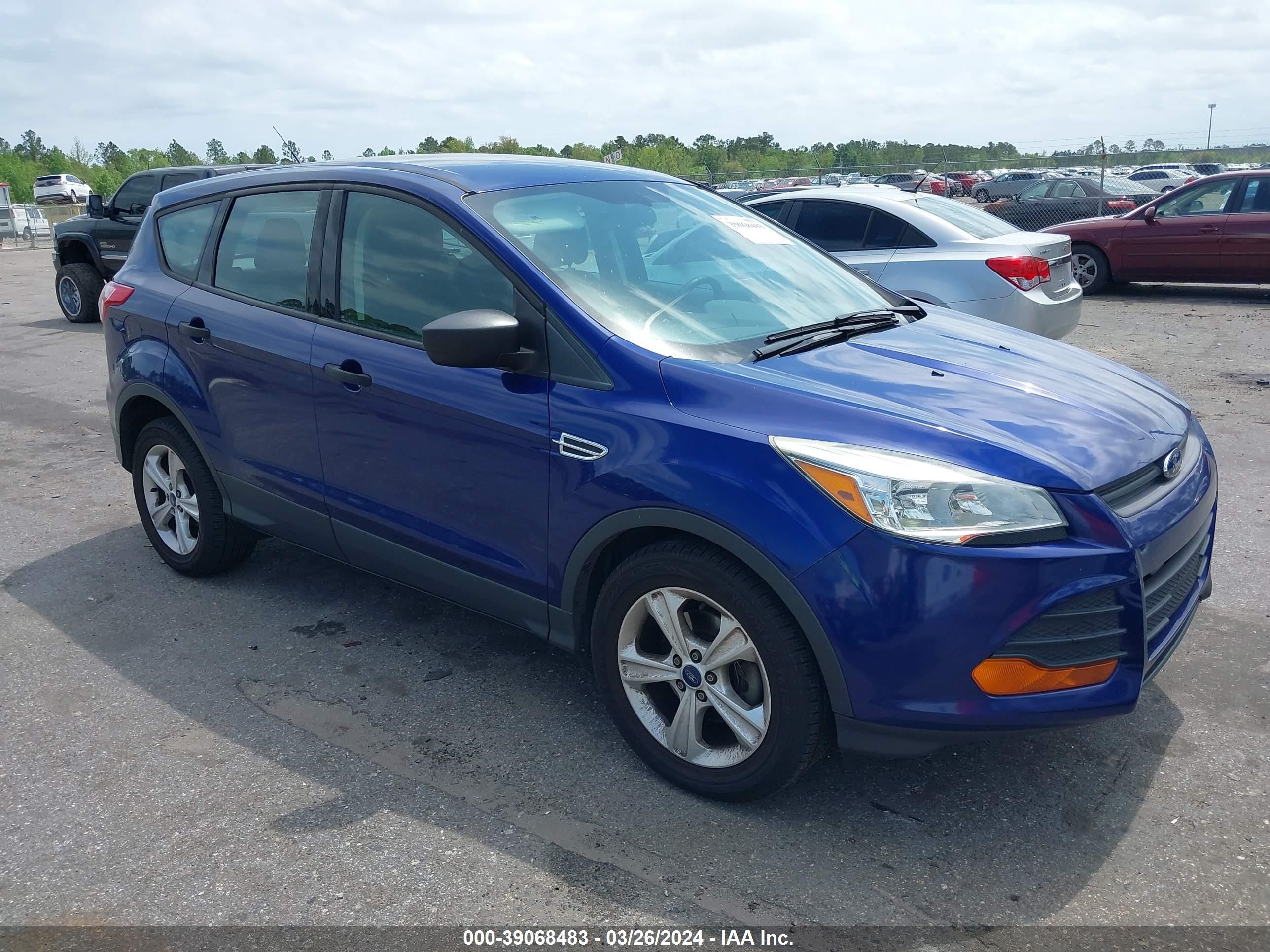 Photo 0 VIN: 1FMCU0F77FUB11129 - FORD ESCAPE 