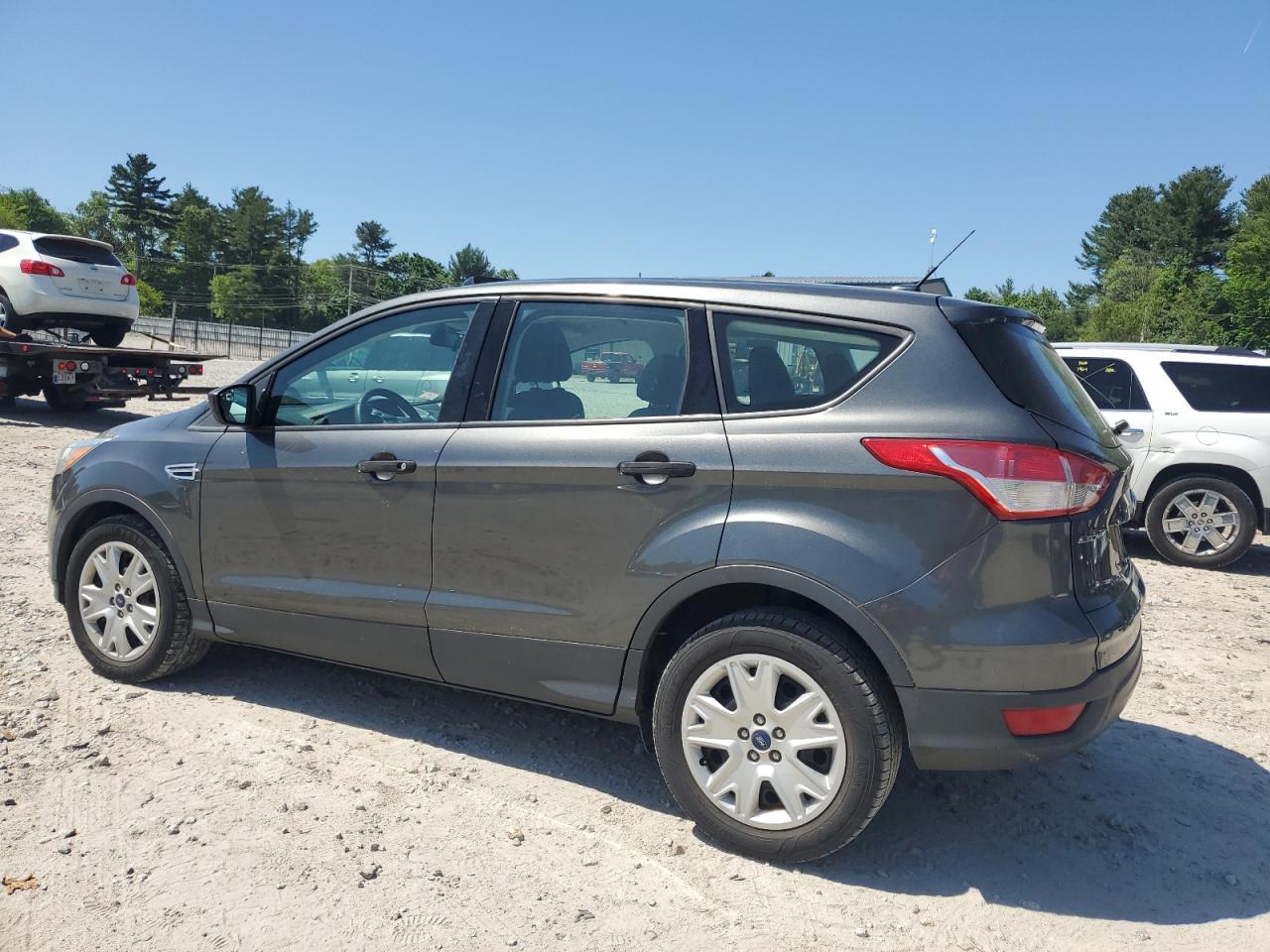 Photo 1 VIN: 1FMCU0F77GUA87903 - FORD ESCAPE 