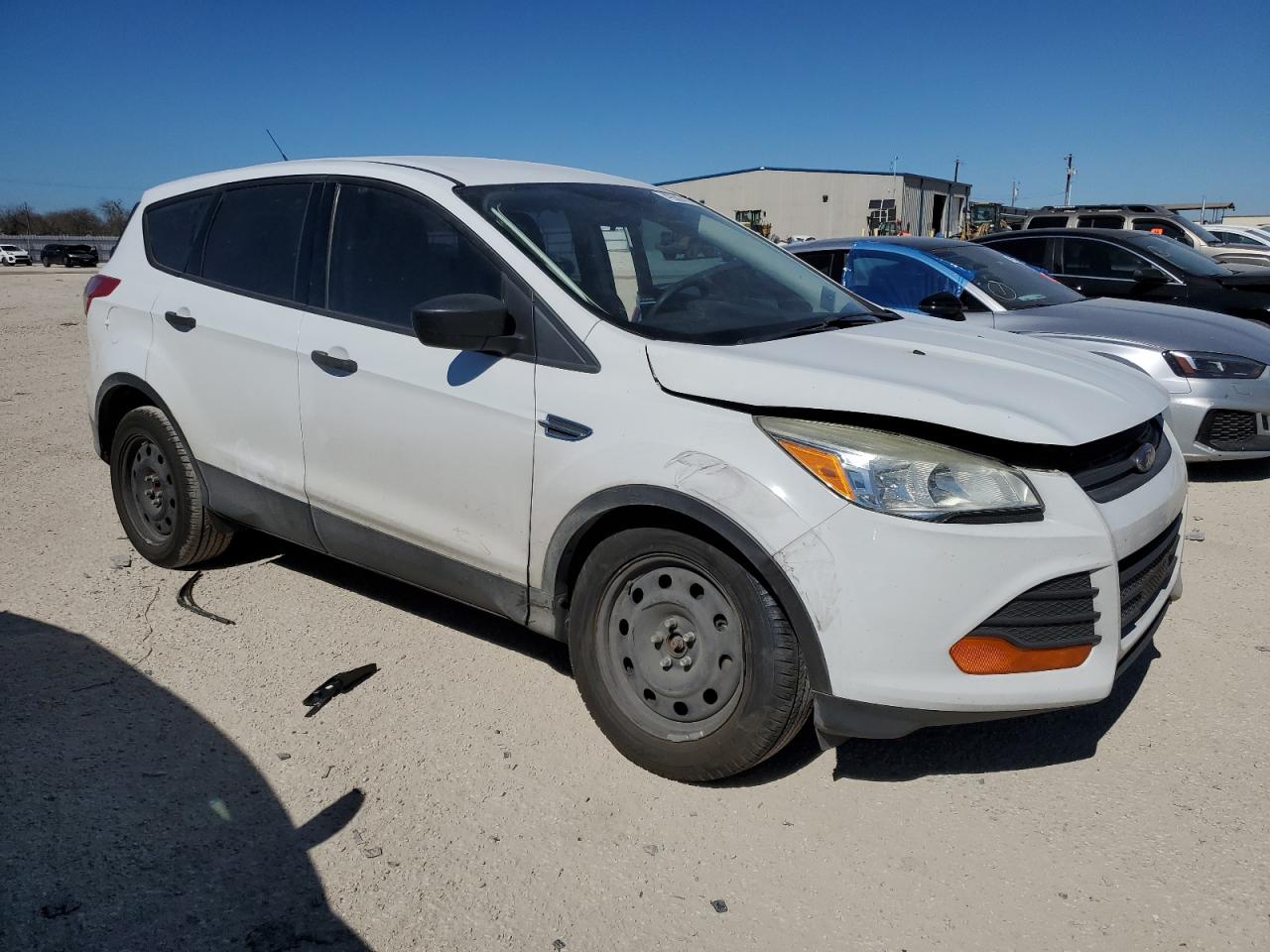 Photo 3 VIN: 1FMCU0F77GUC41493 - FORD ESCAPE 