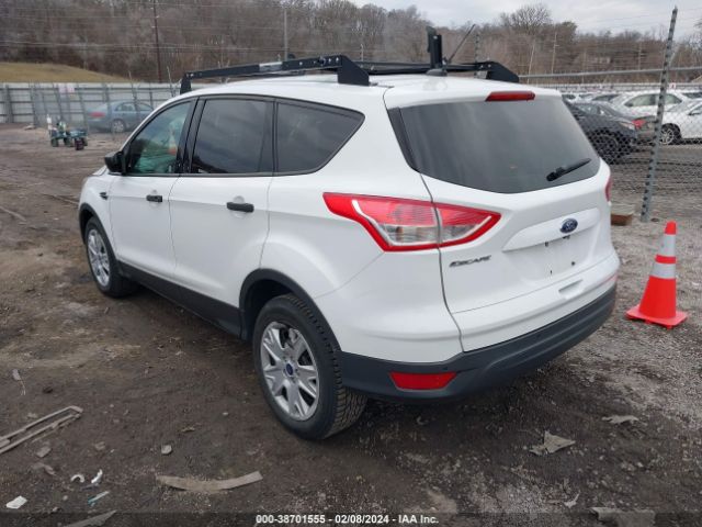 Photo 2 VIN: 1FMCU0F77GUC84005 - FORD ESCAPE 