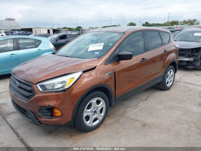 Photo 1 VIN: 1FMCU0F77HUA60931 - FORD ESCAPE 