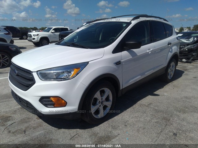 Photo 1 VIN: 1FMCU0F77HUD85949 - FORD ESCAPE 