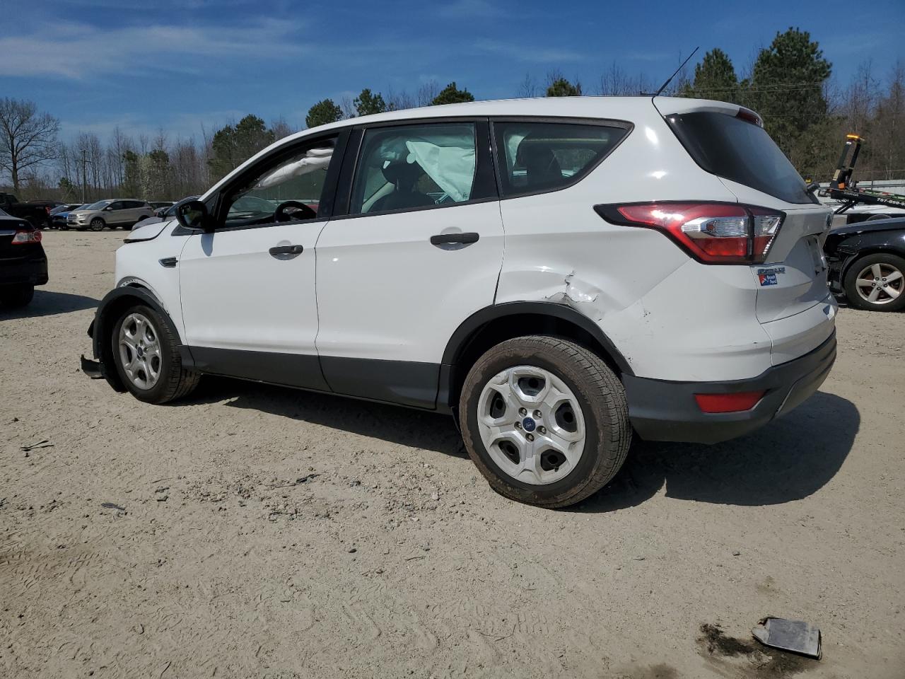 Photo 1 VIN: 1FMCU0F77JUC16004 - FORD ESCAPE 