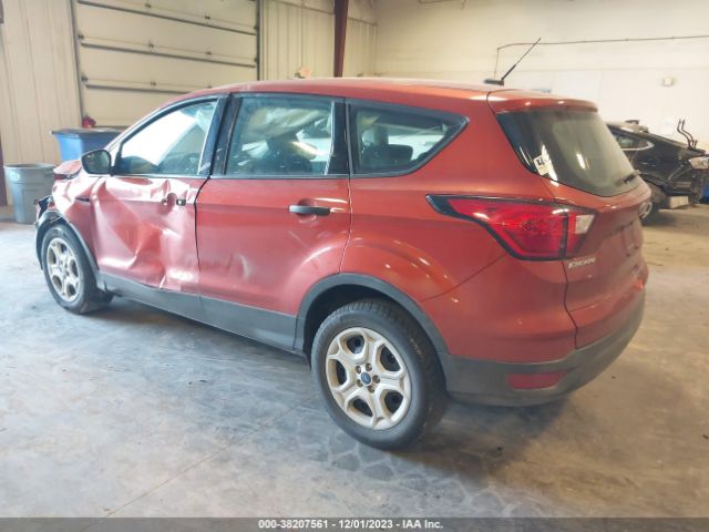 Photo 2 VIN: 1FMCU0F77KUA05466 - FORD ESCAPE 