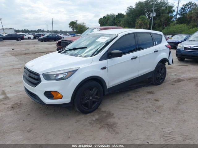 Photo 1 VIN: 1FMCU0F77KUB21170 - FORD ESCAPE 