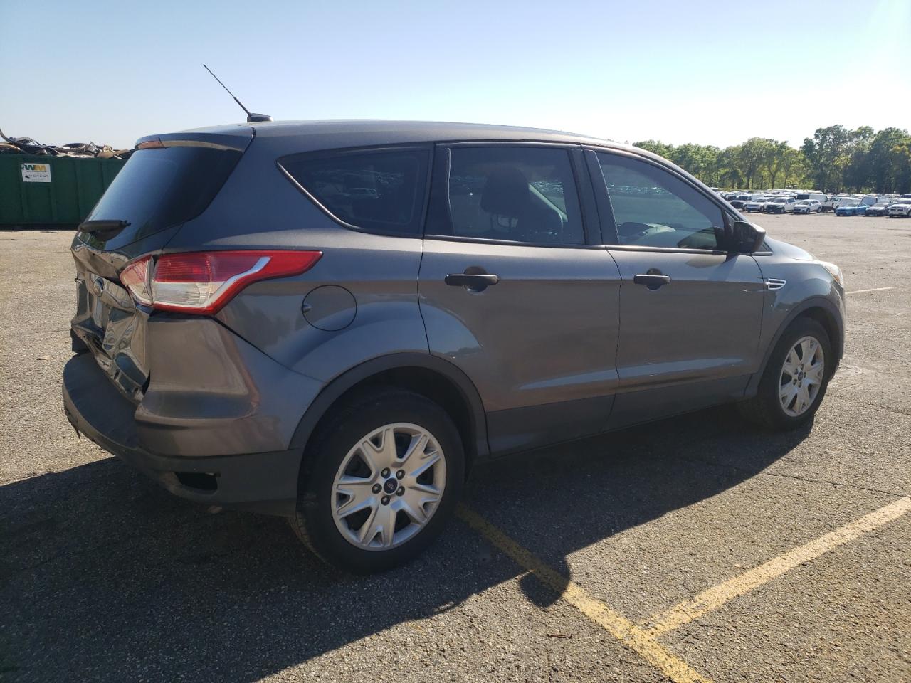 Photo 2 VIN: 1FMCU0F78DUC01323 - FORD ESCAPE 