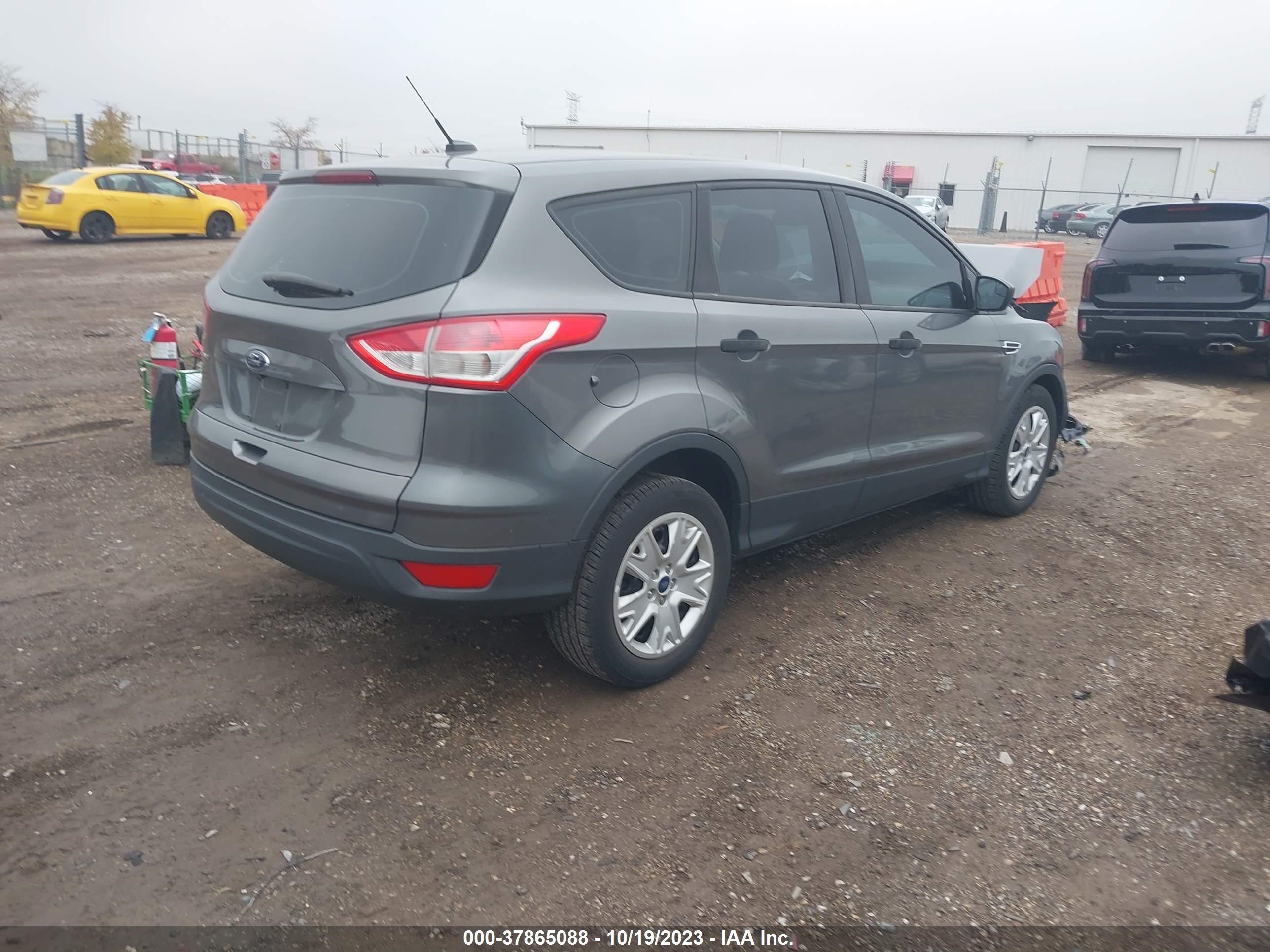 Photo 3 VIN: 1FMCU0F78EUC52337 - FORD ESCAPE 