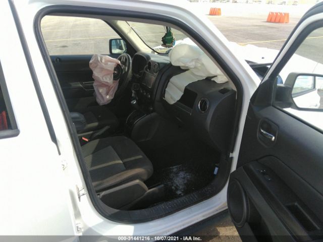 Photo 4 VIN: 1FMCU0F78EUC84785 - FORD ESCAPE 