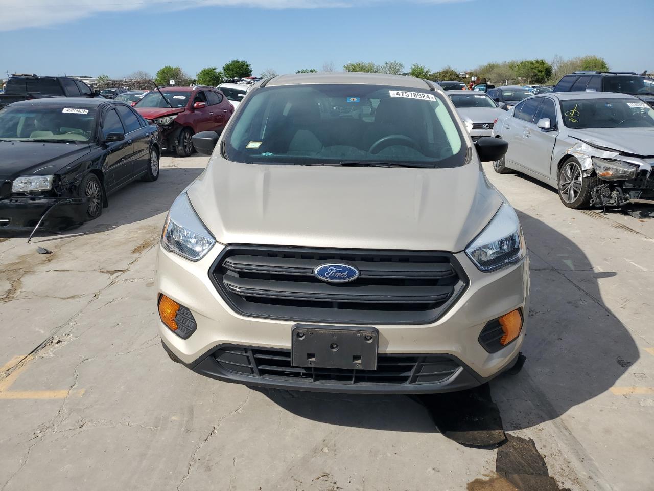 Photo 4 VIN: 1FMCU0F78HUA61165 - FORD ESCAPE 