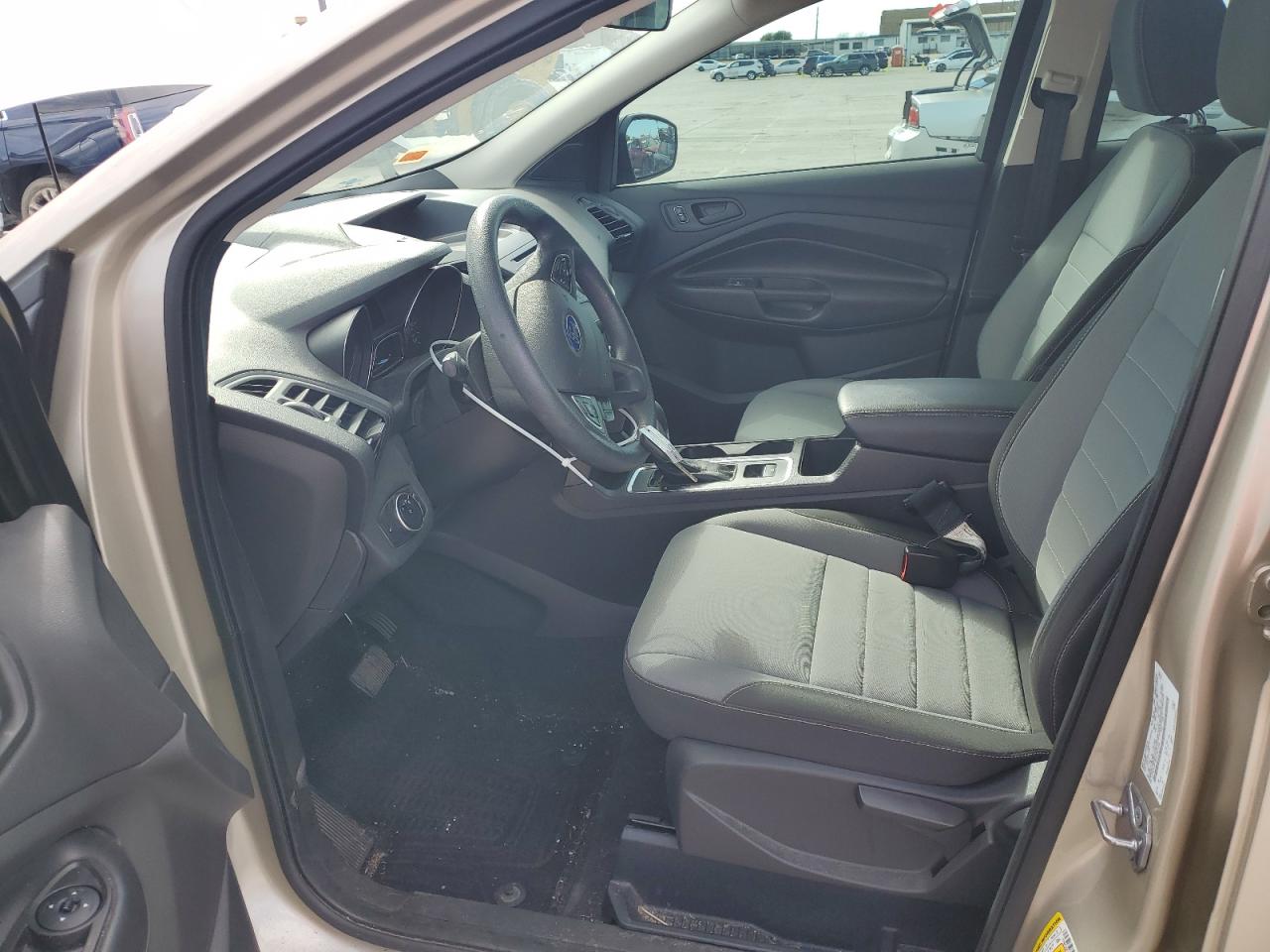 Photo 6 VIN: 1FMCU0F78HUA61165 - FORD ESCAPE 