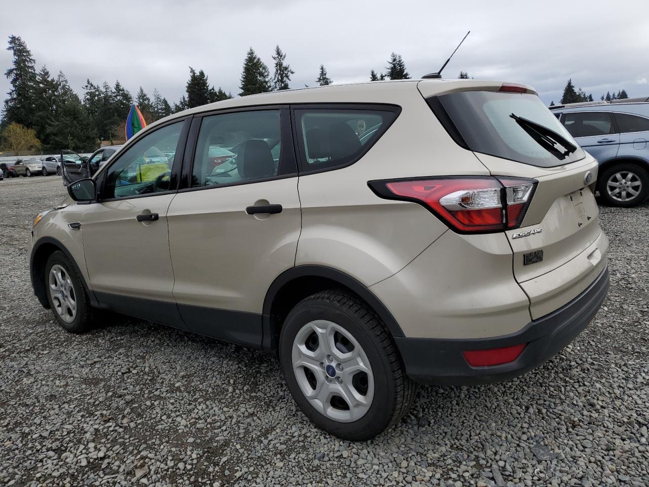 Photo 1 VIN: 1FMCU0F78HUF07251 - FORD ESCAPE 