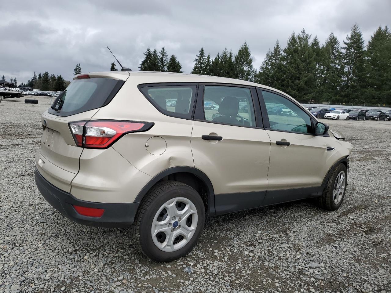 Photo 2 VIN: 1FMCU0F78HUF07251 - FORD ESCAPE 