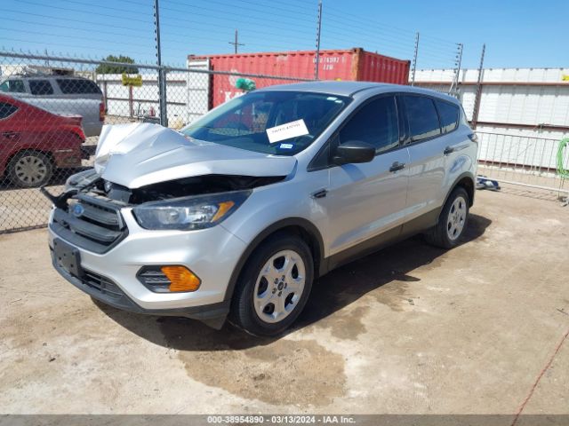 Photo 1 VIN: 1FMCU0F78JUC05982 - FORD ESCAPE 