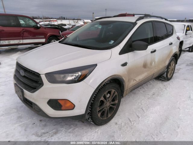 Photo 1 VIN: 1FMCU0F78JUC82853 - FORD ESCAPE 