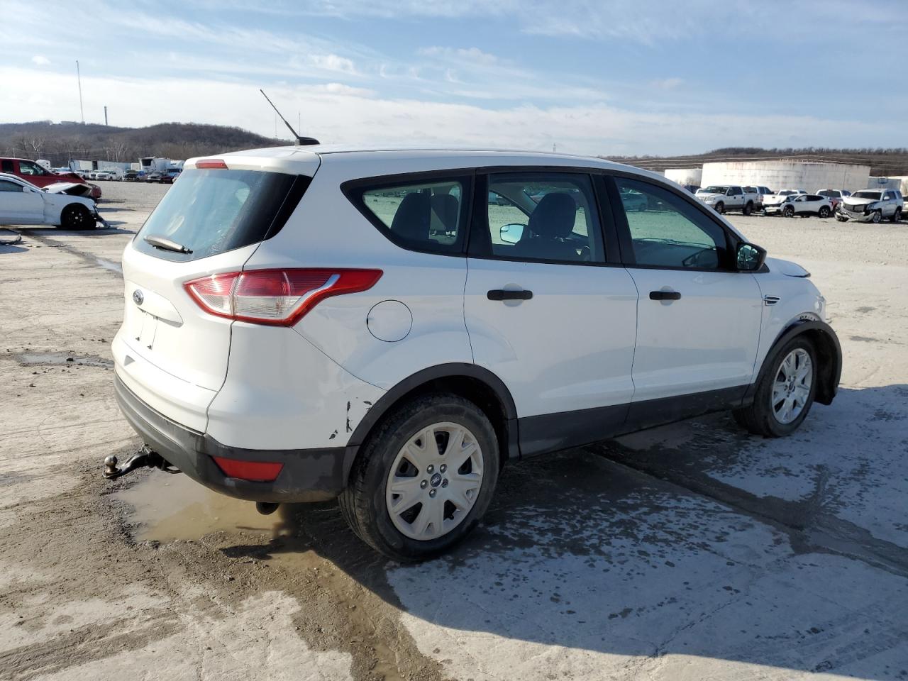 Photo 2 VIN: 1FMCU0F79GUA75493 - FORD ESCAPE 