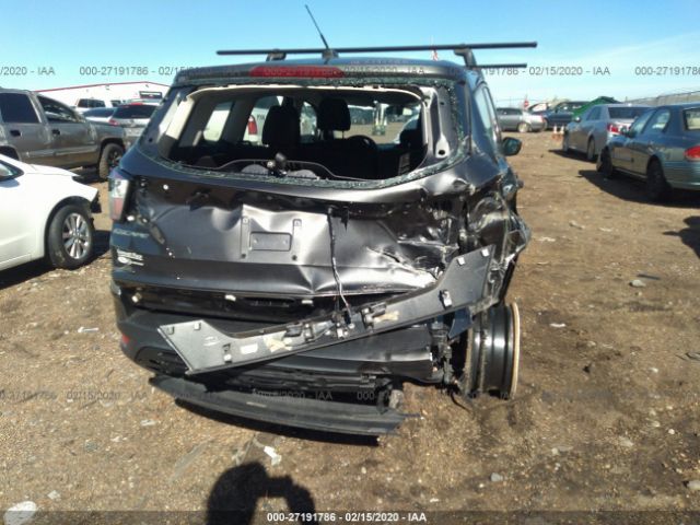 Photo 5 VIN: 1FMCU0F79HUC59088 - FORD ESCAPE 