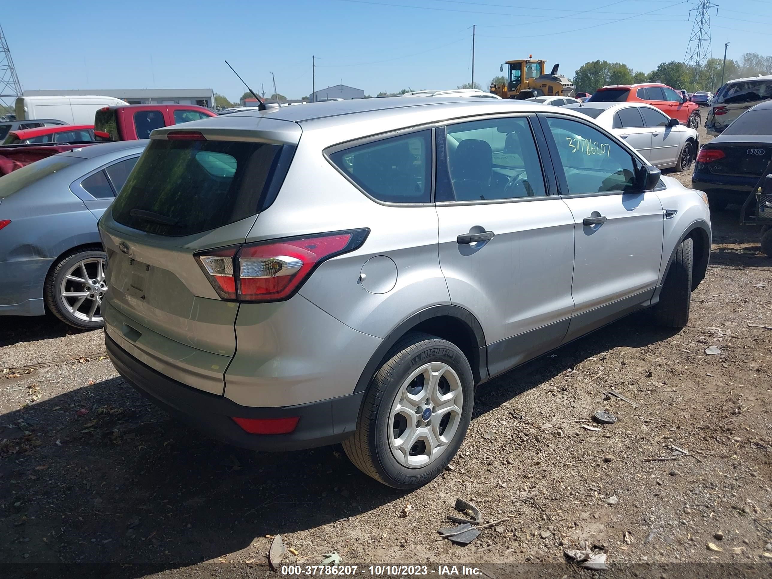 Photo 3 VIN: 1FMCU0F79HUF04794 - FORD ESCAPE 