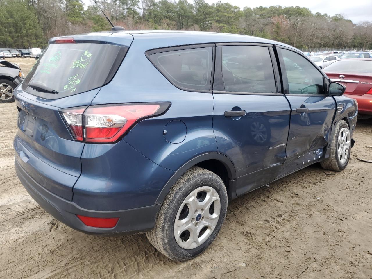 Photo 2 VIN: 1FMCU0F79JUC28221 - FORD ESCAPE 