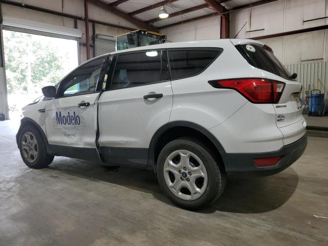 Photo 1 VIN: 1FMCU0F79KUA17909 - FORD ESCAPE S 