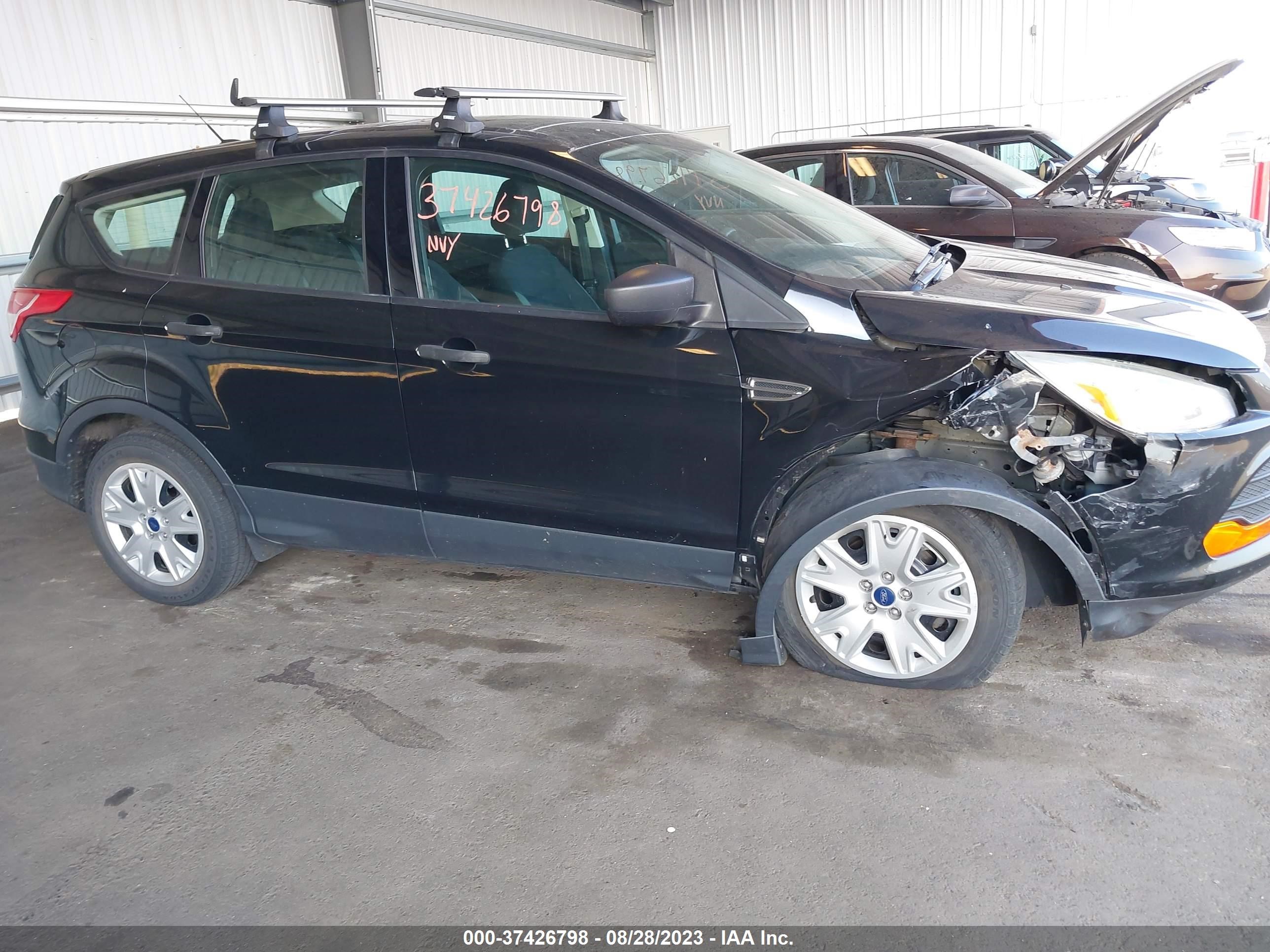 Photo 12 VIN: 1FMCU0F7XEUA94504 - FORD ESCAPE 