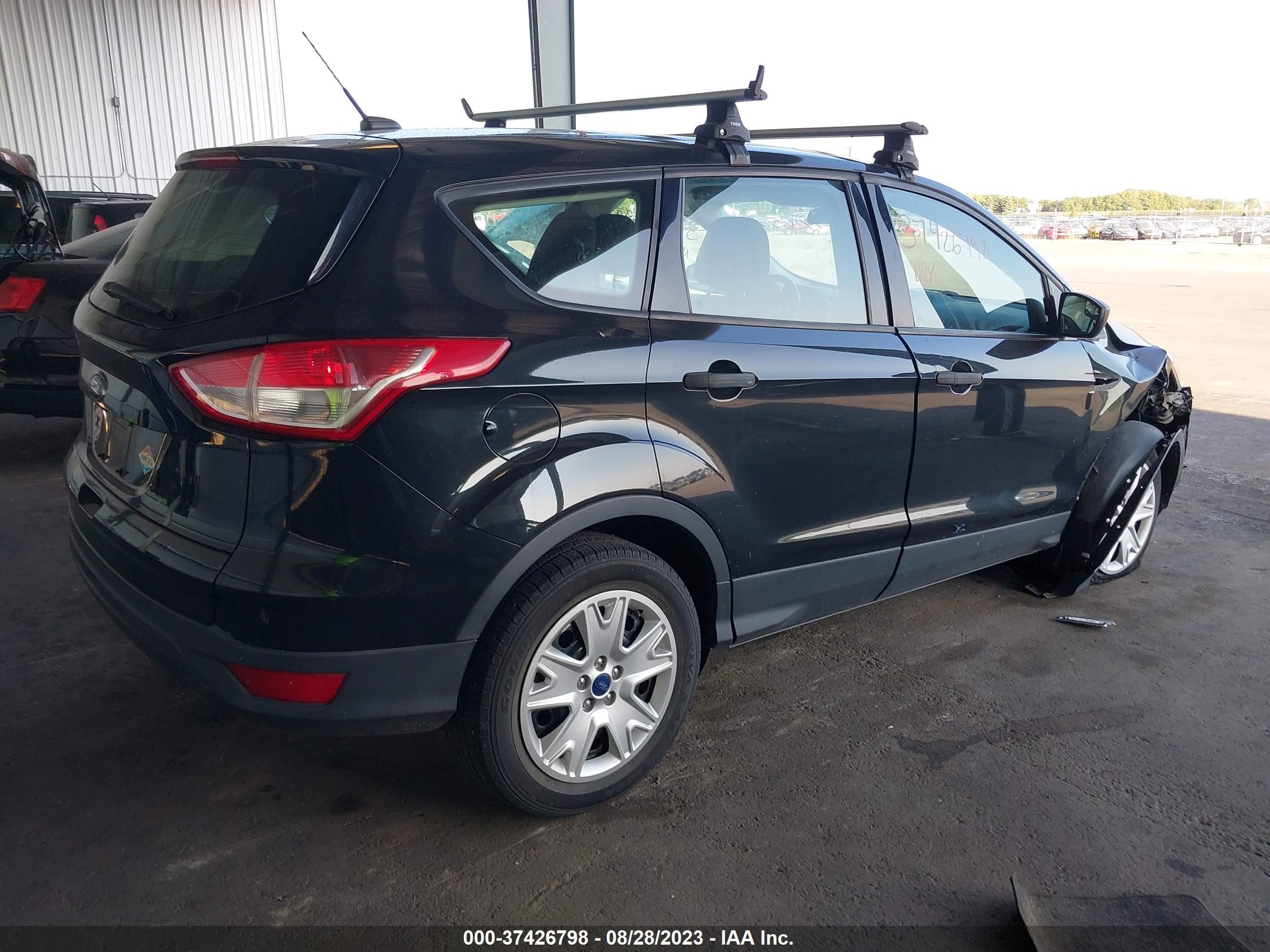 Photo 3 VIN: 1FMCU0F7XEUA94504 - FORD ESCAPE 