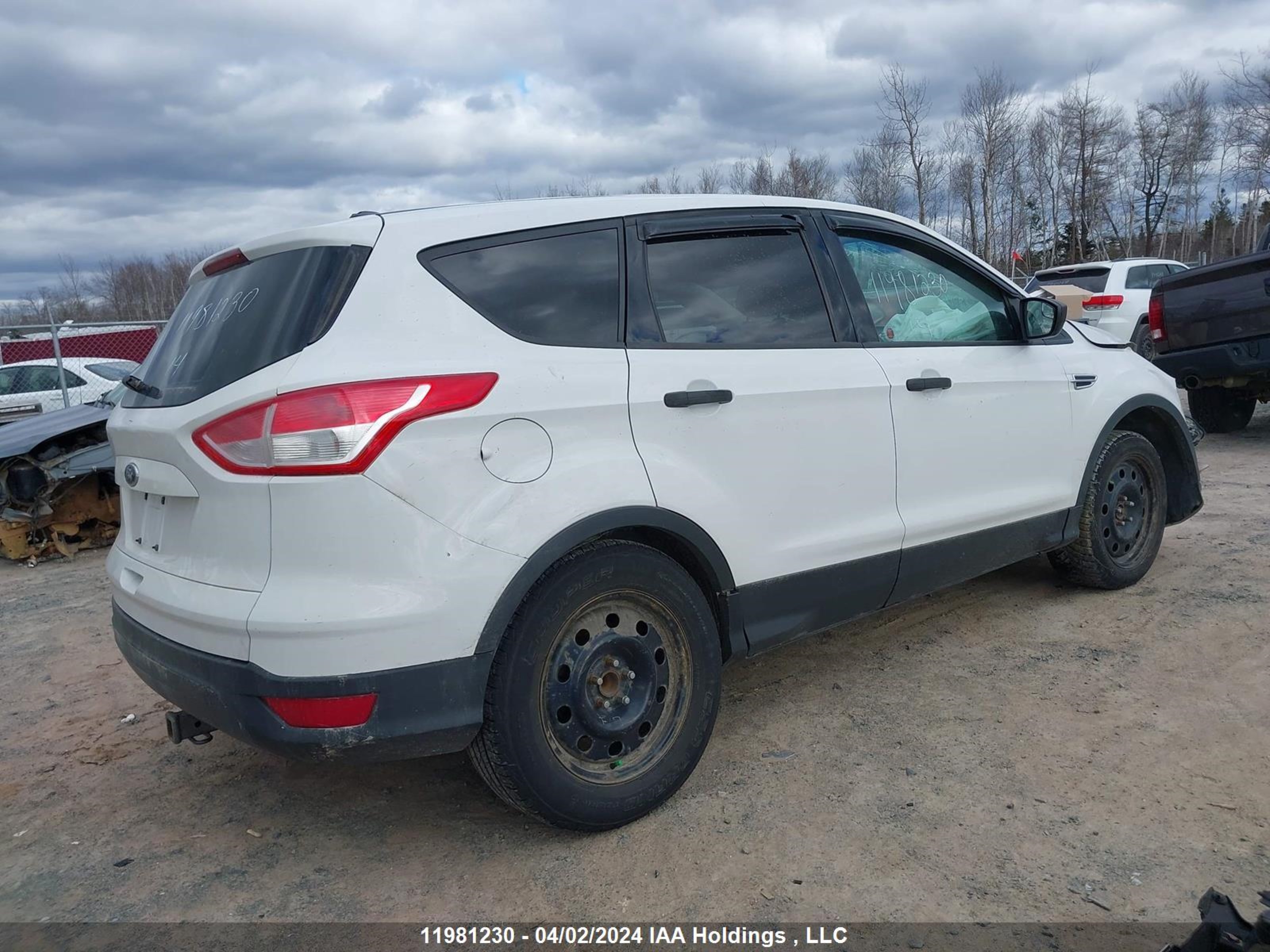 Photo 3 VIN: 1FMCU0F7XEUC55207 - FORD ESCAPE 