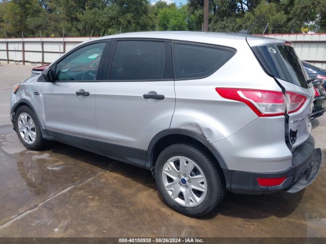 Photo 2 VIN: 1FMCU0F7XFUC88323 - FORD ESCAPE 