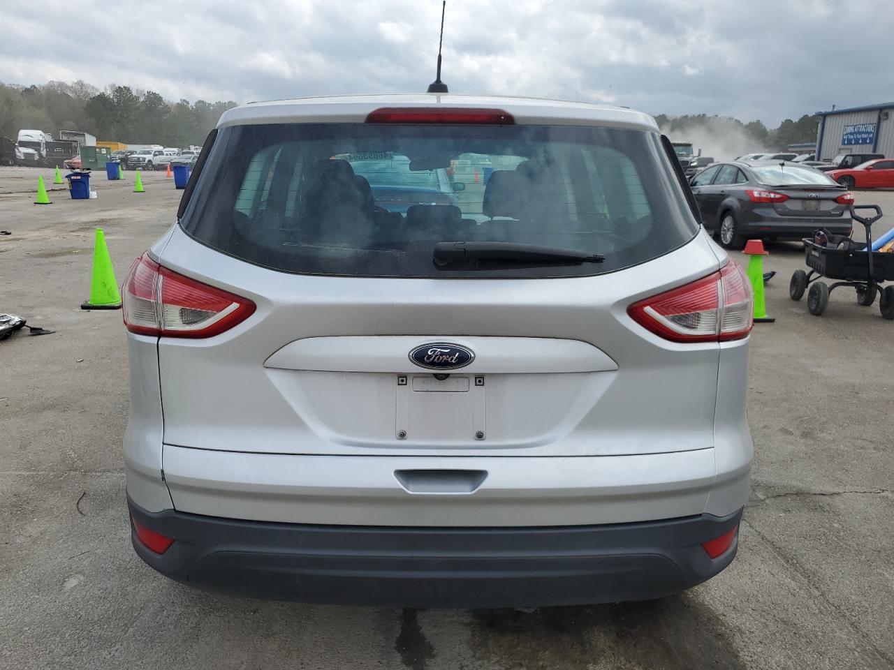 Photo 5 VIN: 1FMCU0F7XGUA91282 - FORD ESCAPE 