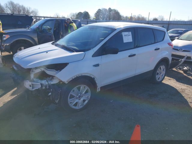 Photo 1 VIN: 1FMCU0F7XGUC84032 - FORD ESCAPE 