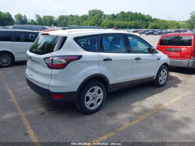 Photo 3 VIN: 1FMCU0F7XHUA16082 - FORD ESCAPE 