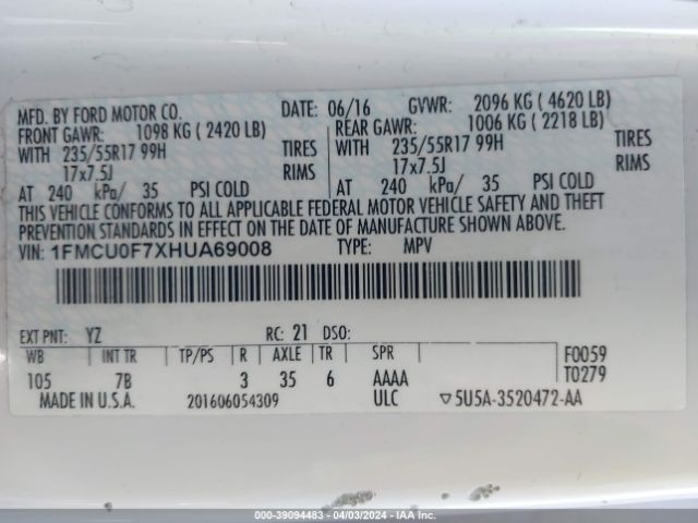 Photo 8 VIN: 1FMCU0F7XHUA69008 - FORD ESCAPE 