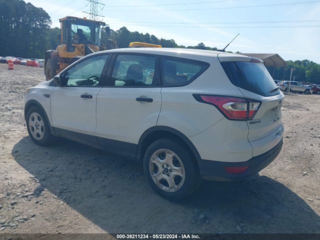 Photo 2 VIN: 1FMCU0F7XHUB82568 - FORD ESCAPE 