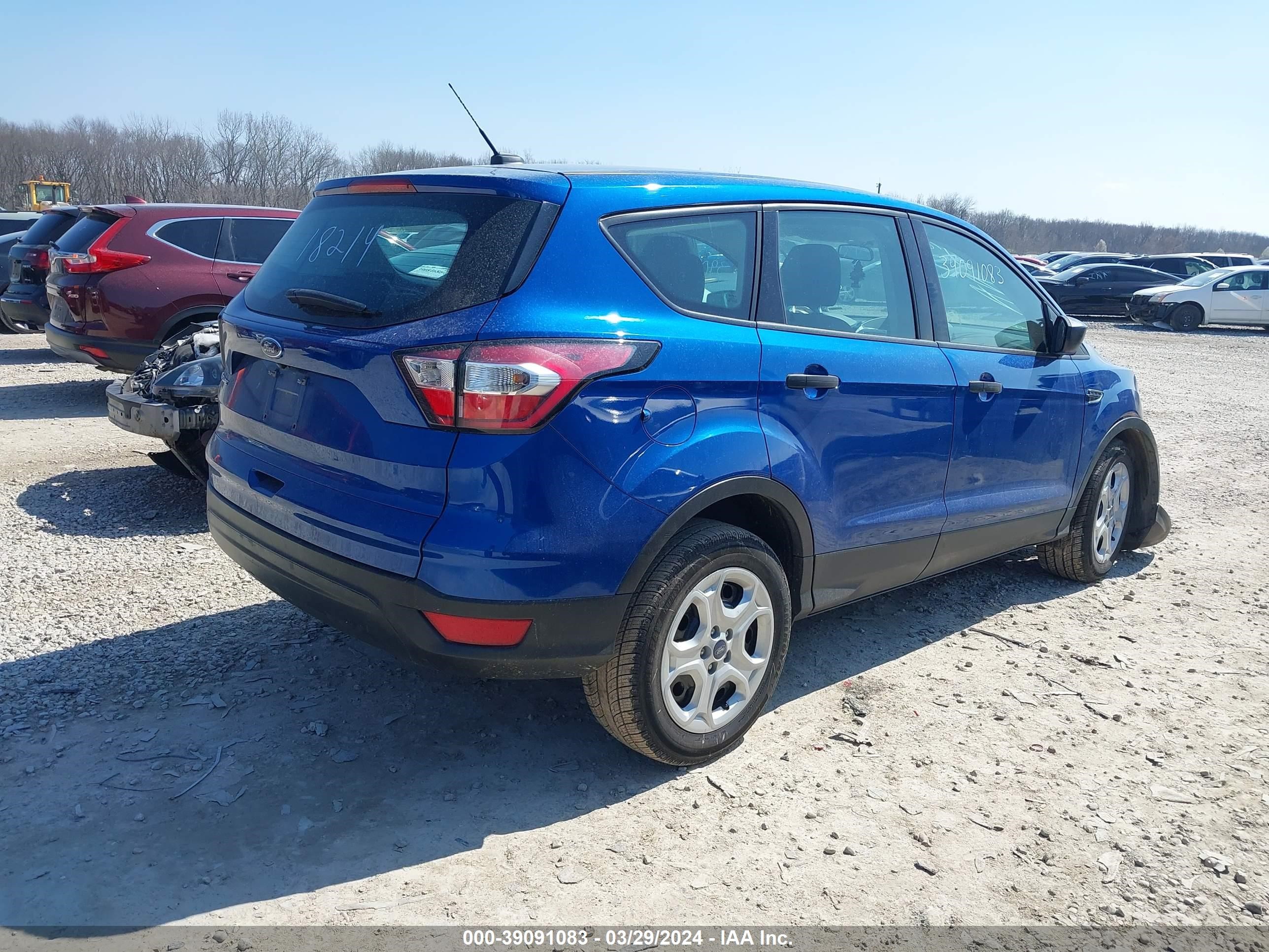 Photo 3 VIN: 1FMCU0F7XHUD18214 - FORD ESCAPE 